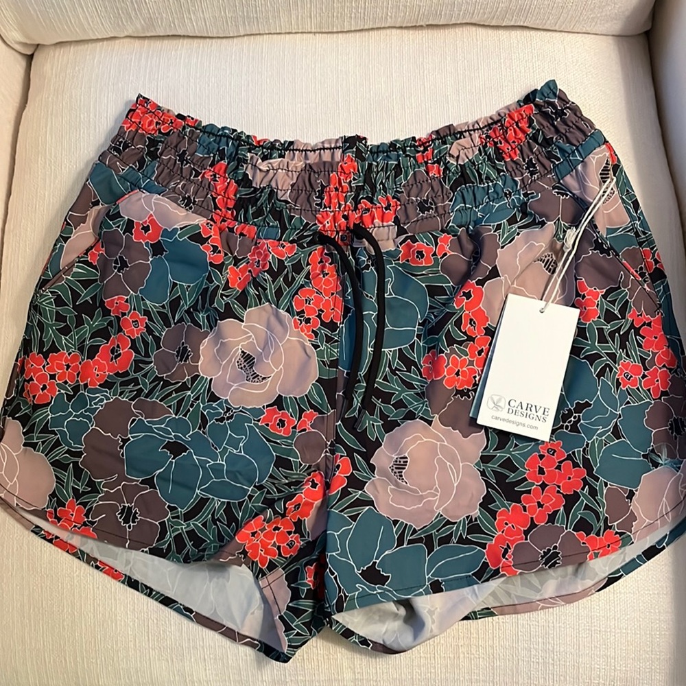 Carve Shorts